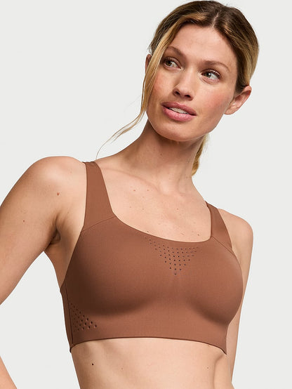 Featherweight Max™ Sports Bra