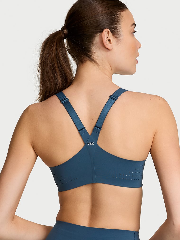 Featherweight Max™ Front-Close Sports Bra Racerback