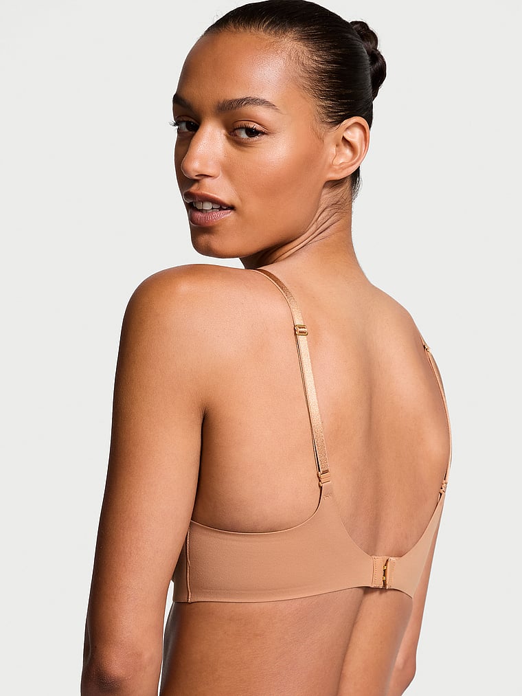 Smooth Wireless Push-Up Plunge Bra